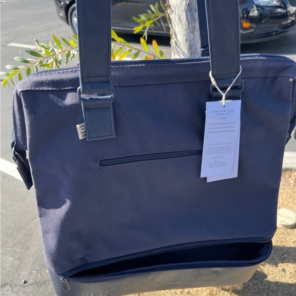 Beis Mini Weekender-Navy - Picture 2 of 5